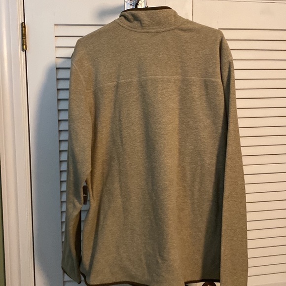 Eddie Bauer light fleece in tan - Picture 3 of 4
